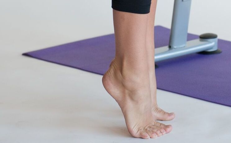 การออกกำลังกายที่นิ้วเท้าเพื่อป้องกันเส้นเลือดขอด